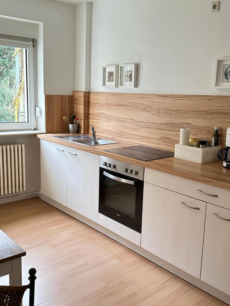 Stadt- Naturnah, Traumblick Und Balkon Baden-Baden Luaran gambar