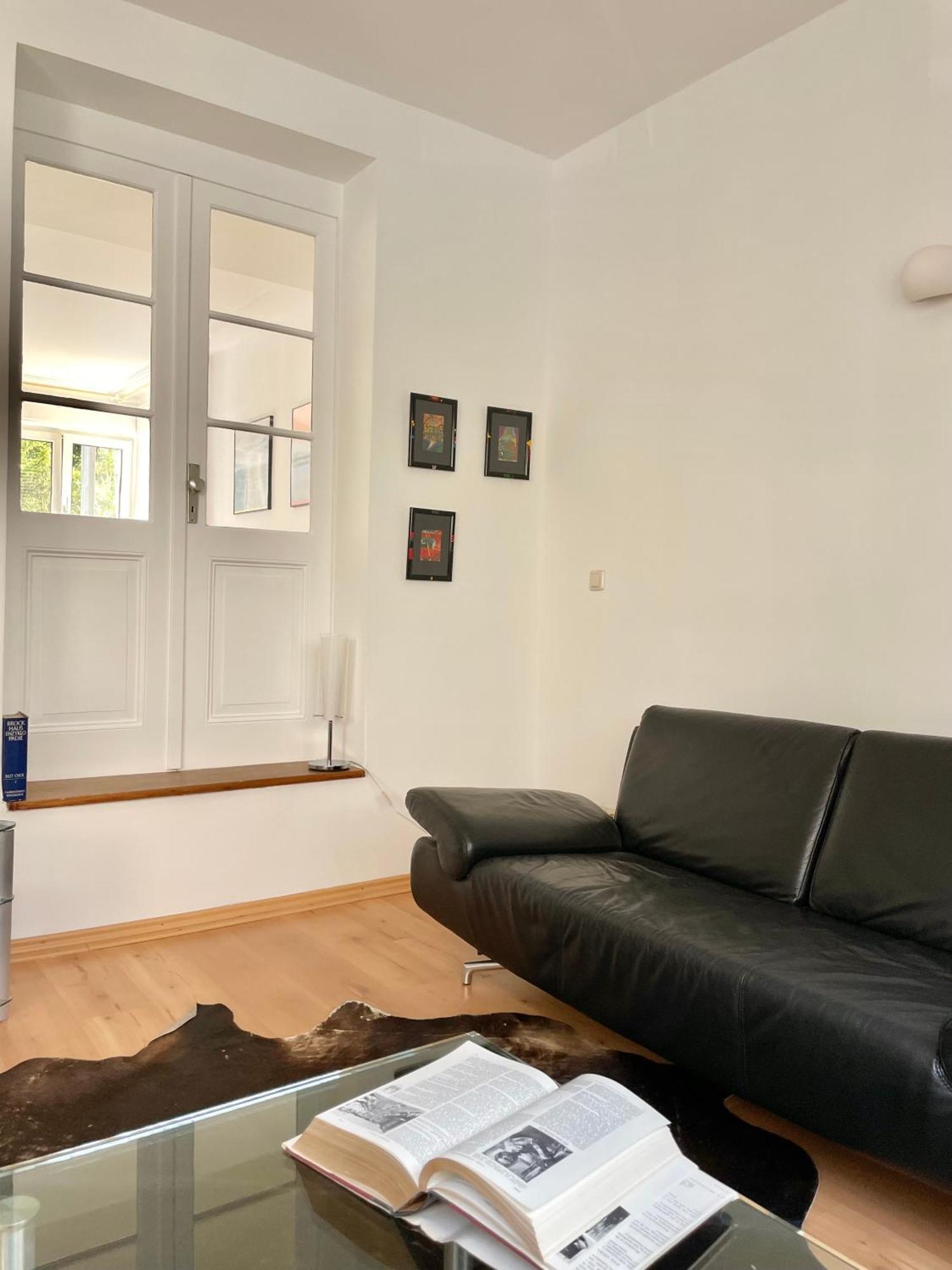 Stadt- Naturnah, Traumblick Und Balkon Baden-Baden Luaran gambar